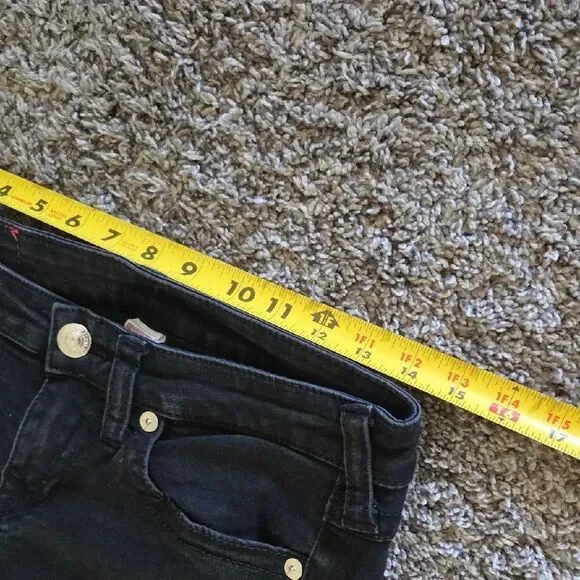 True Religion Skinny Jeans - Picture 9 of 9